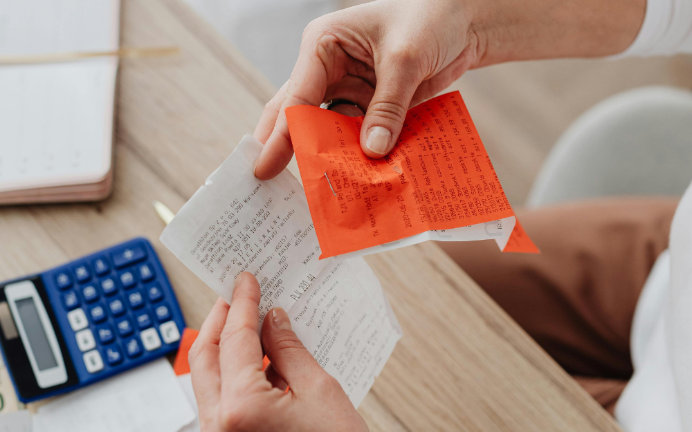 f65e79d74b2e118f02a96809b1ff7efd82d87317-Tired_of_late_payers